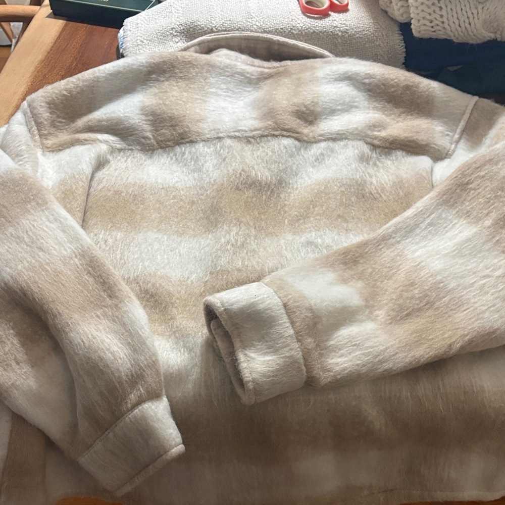 Tan Jacket - Picture 6 of 6